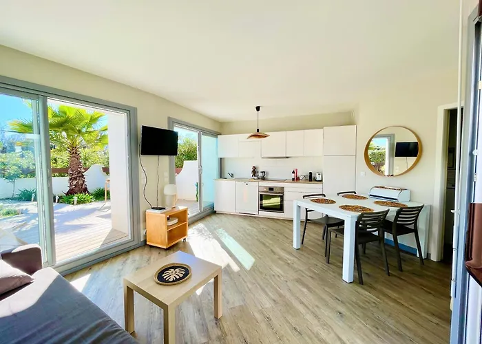 Pgh N3 - Maison De Avec Parking Prive